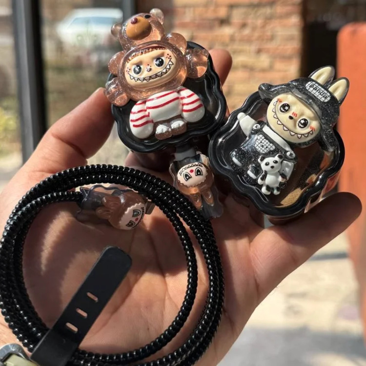 محافظ اداپتور