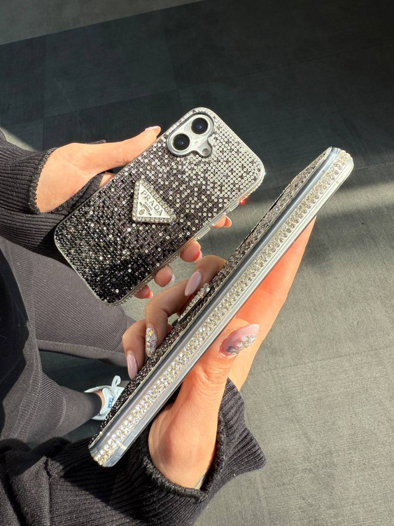 خرید قاب پرادا آیفون