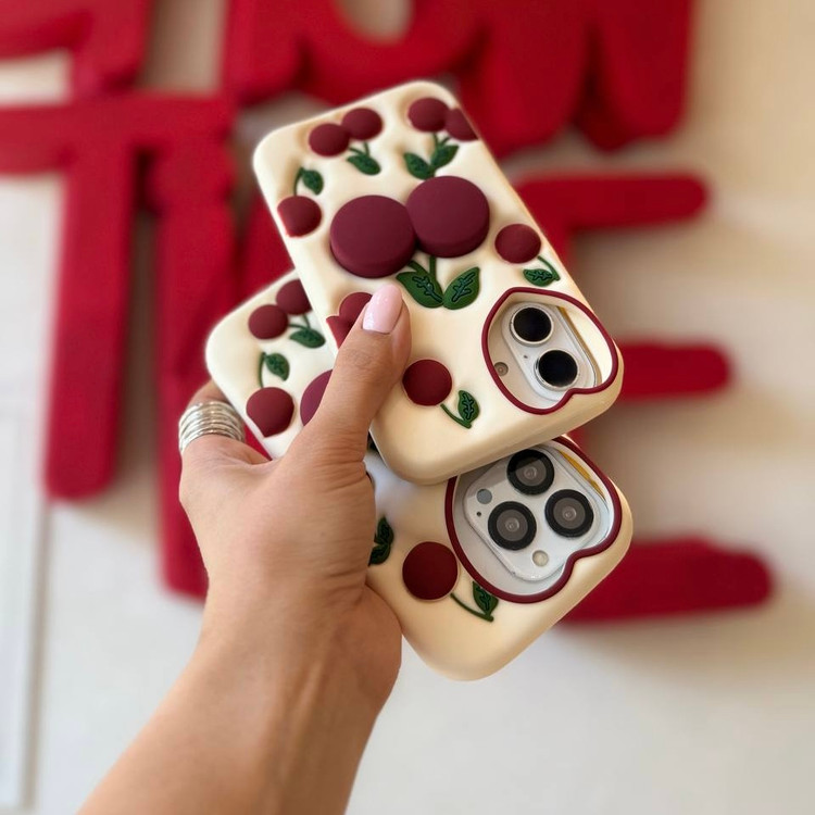 خرید قاب قرمز آیفون