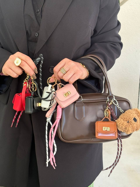 خرید آویز کیف