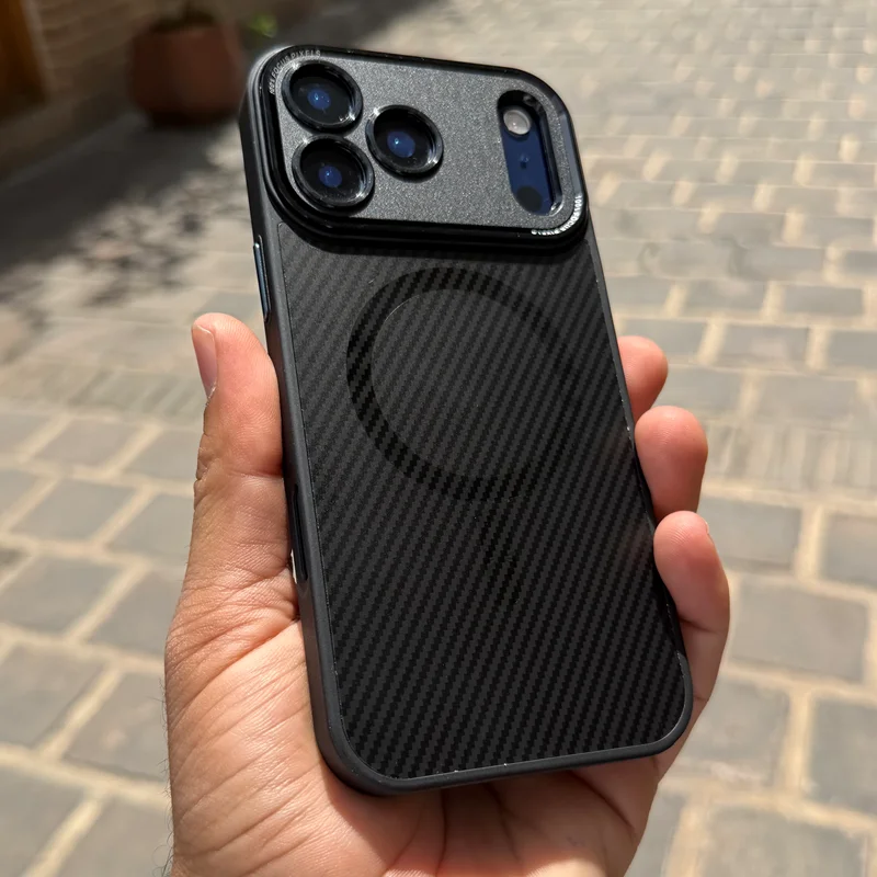 magsafe pro carbon