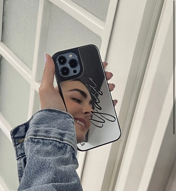 قاب آینه ای
