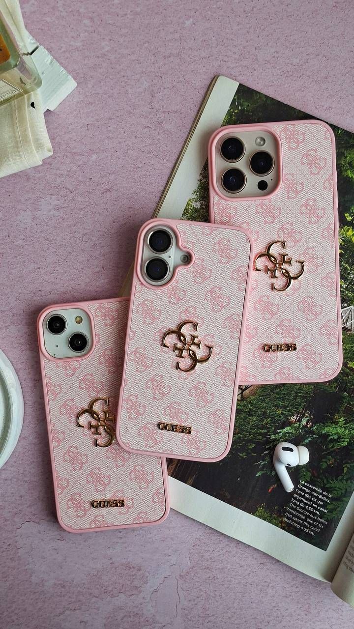 GUESS PINK
