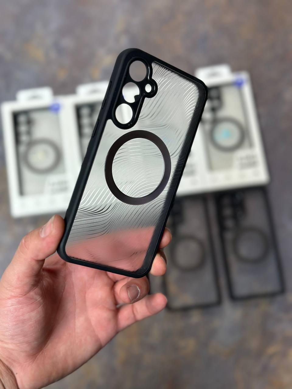 AlMO case
