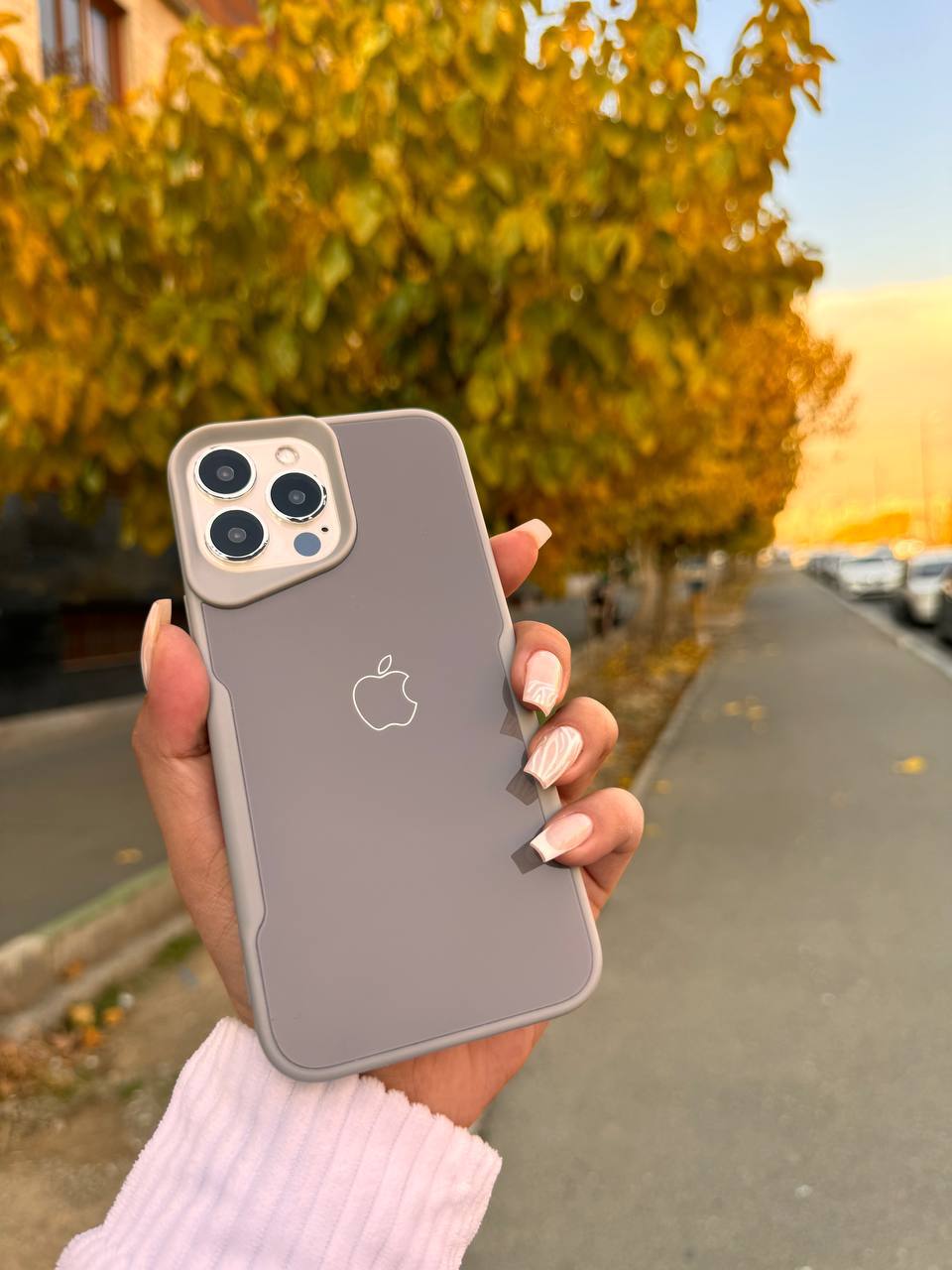 اپل گلوسی کیس